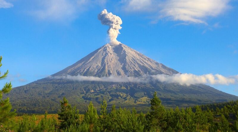 pendakian gunung semeru